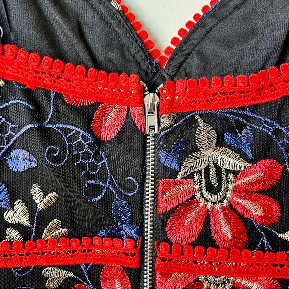 LULU’S Flirty Karina Floral Embroidered Mesh Peplum Dress—SZ. Small - Picture 17 of 17